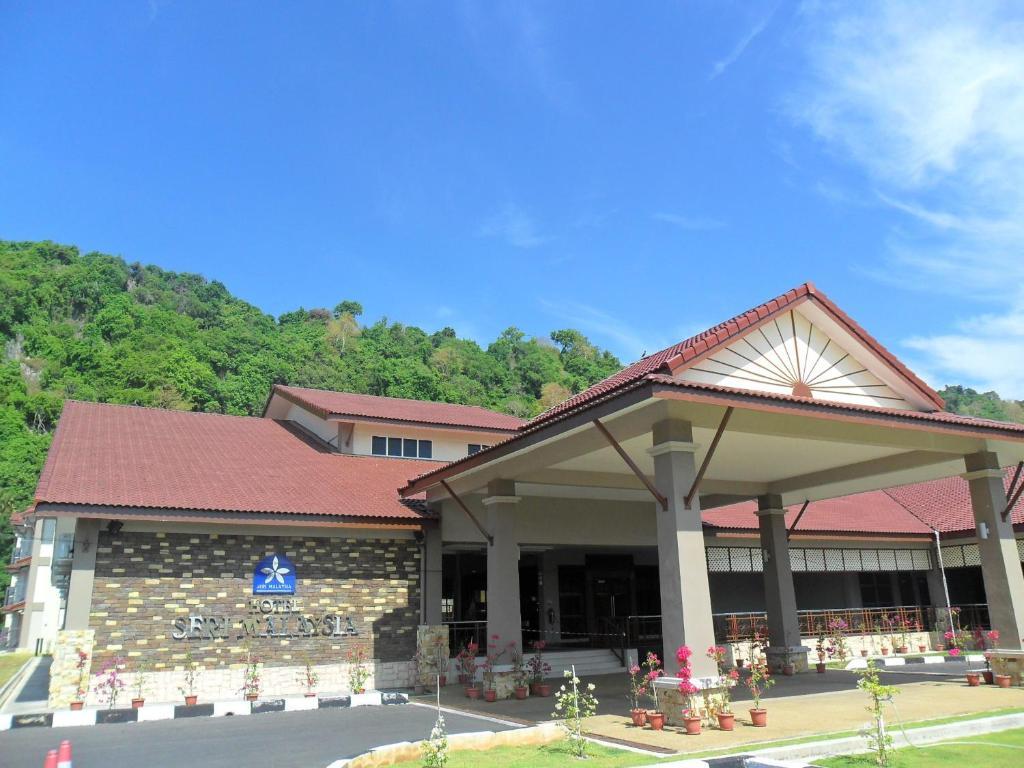 Hotel Seri Malaysia Кангар Екстериор снимка